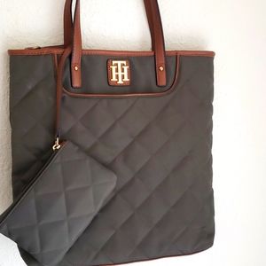 Tommy Hilfiger quilted nylon tote